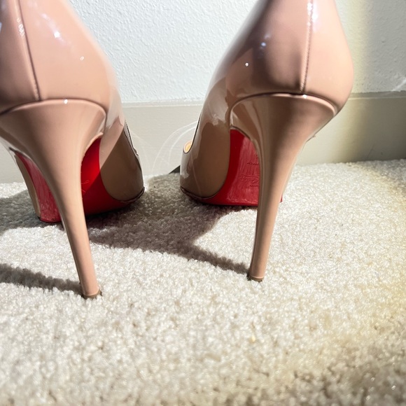 Authentic So Kate Red Bottoms - Picture 7 of 8